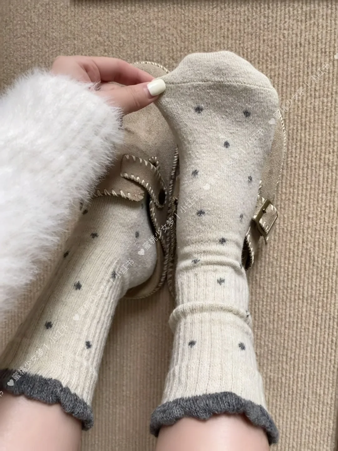 好温柔的波点羊毛袜！秋冬氛围感拉满！