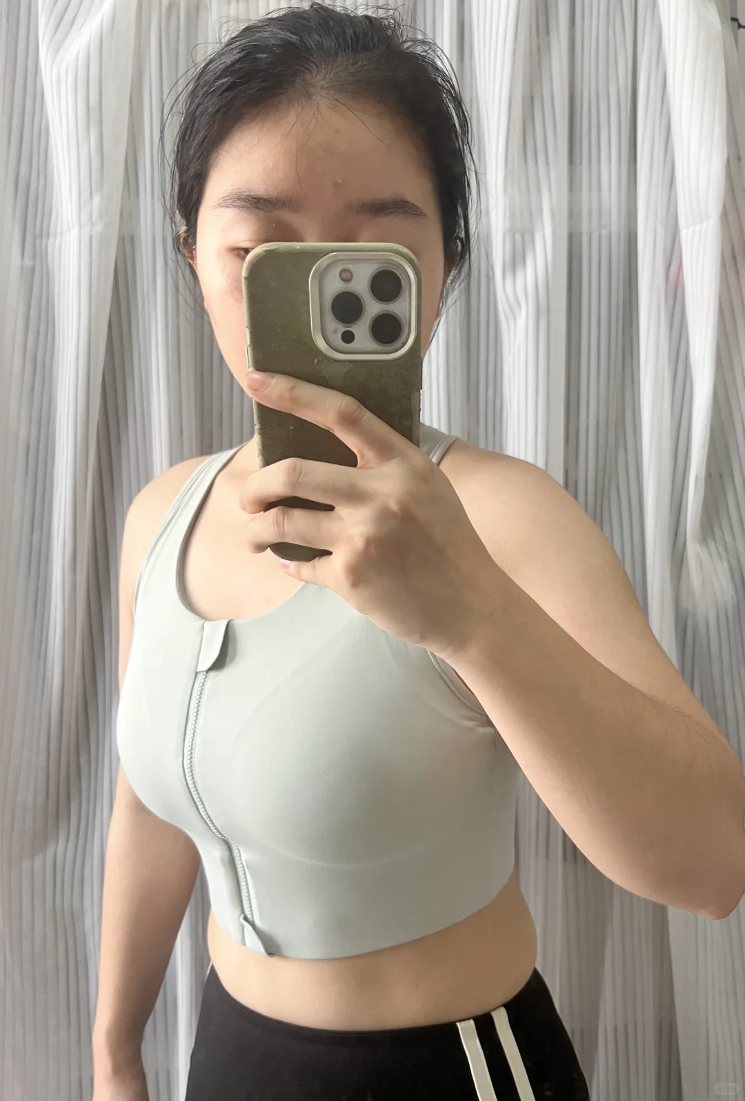 终于找到适合不磨肉的前拉链运动内衣啦😭