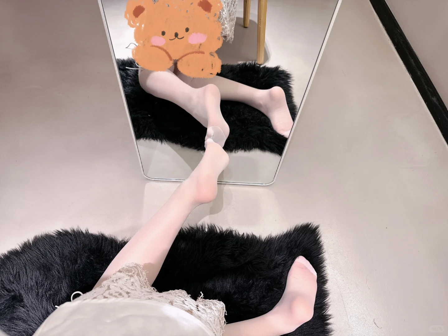 是奶白的粉色呀～～～～