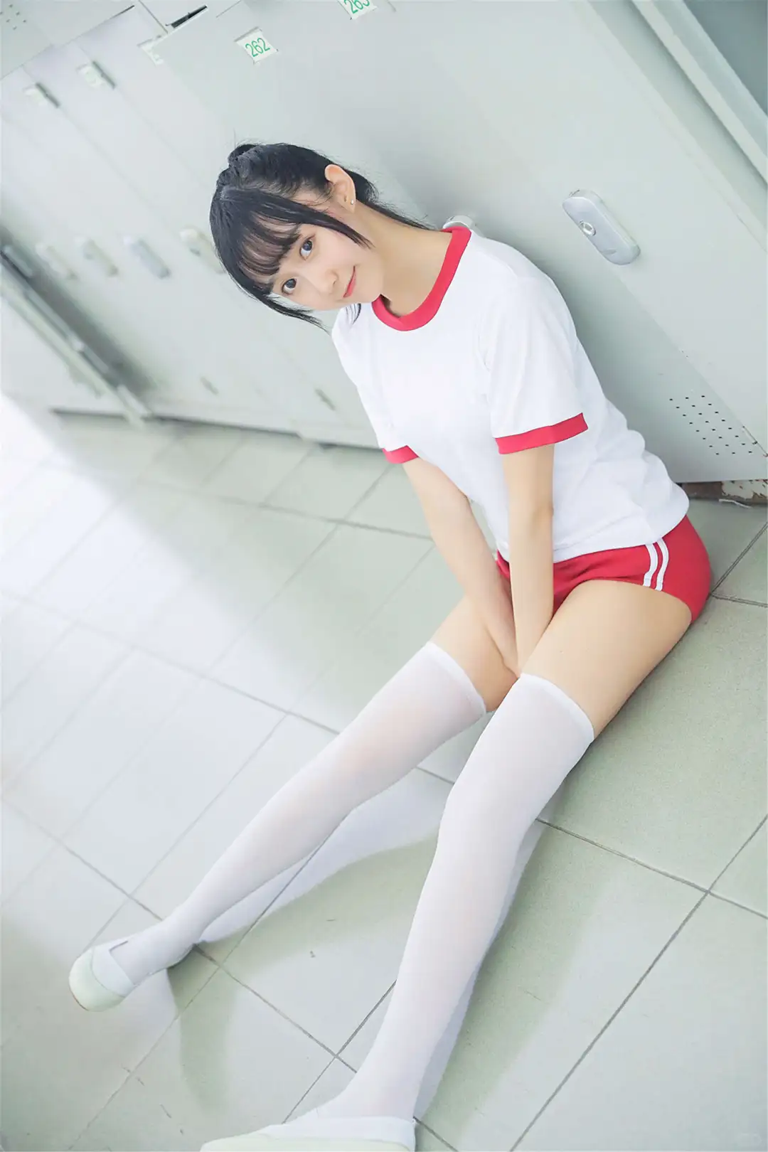 运动少女写真，活力满满！