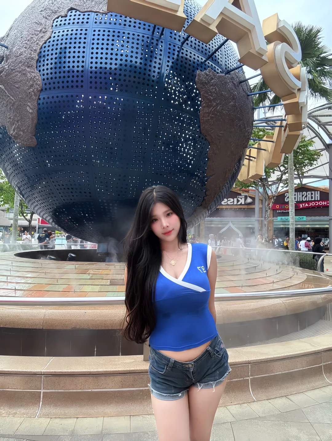 🇸🇬 𝙐𝙣𝙞𝙫𝙚𝙧𝙨𝙖𝙡 𝙞𝙣 𝙎𝙂 🌍🎢