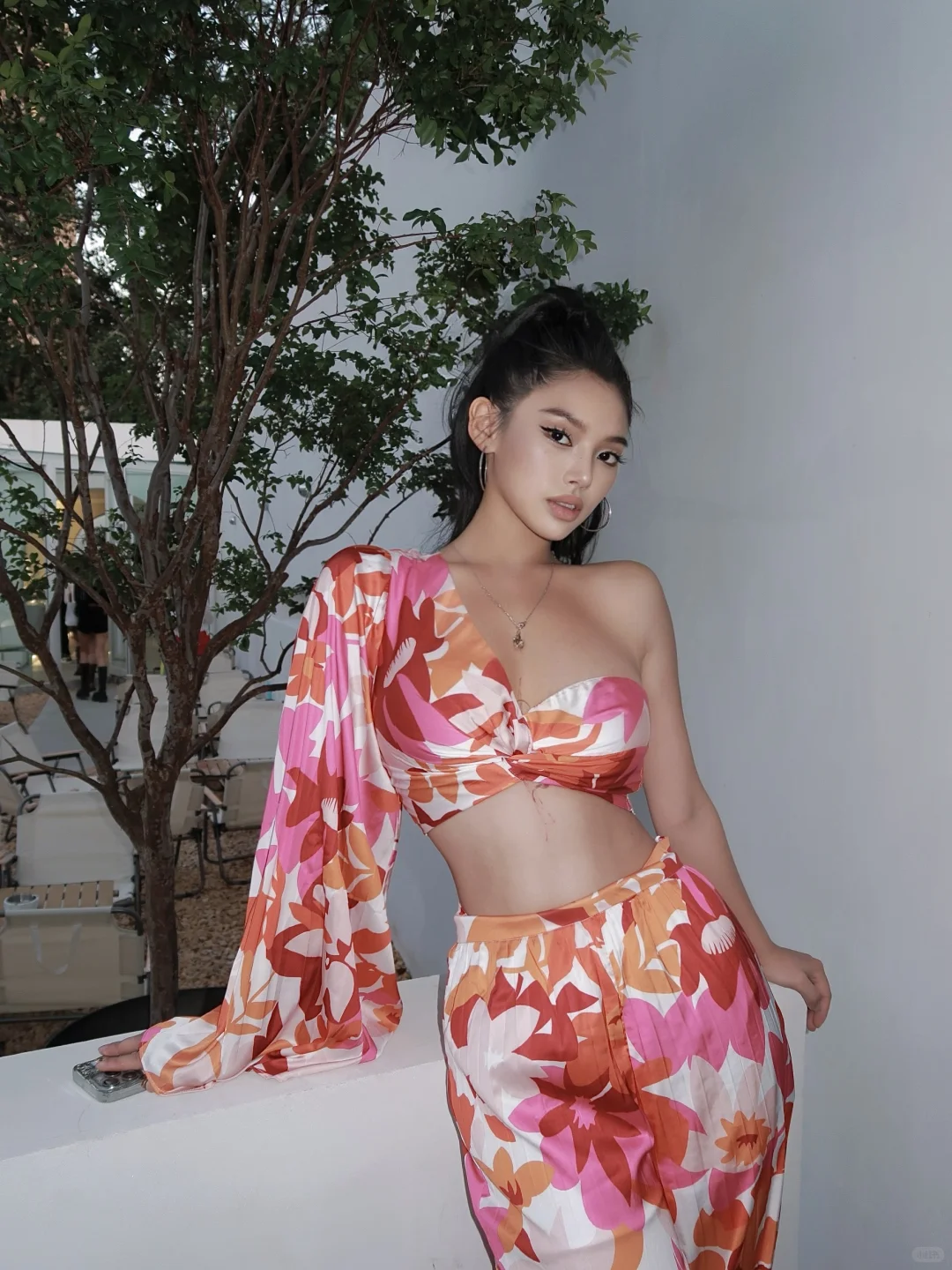 变成了小时候自己最喜欢的姐姐