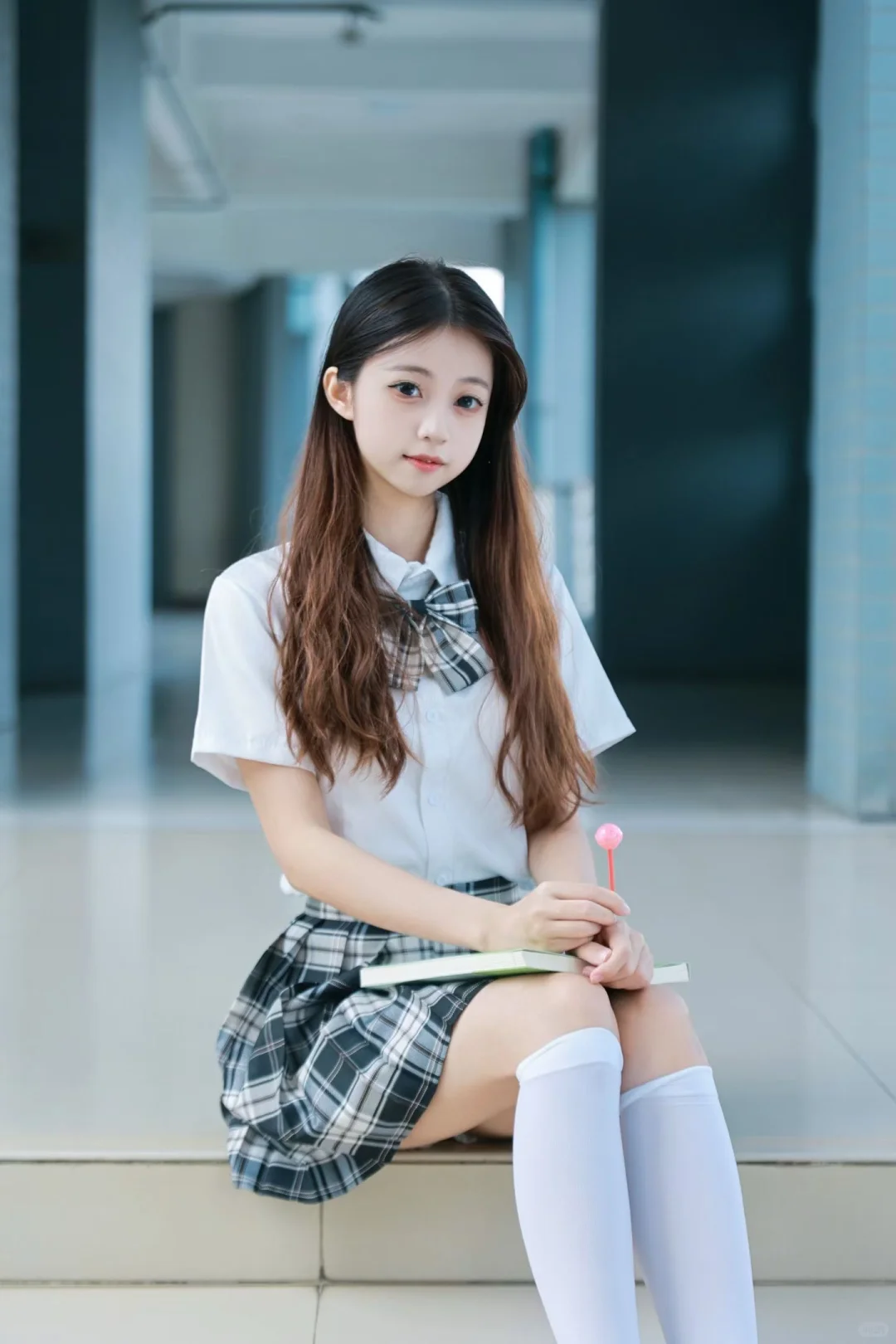 《华农走廊：JK青春与校园景致的光影交响》