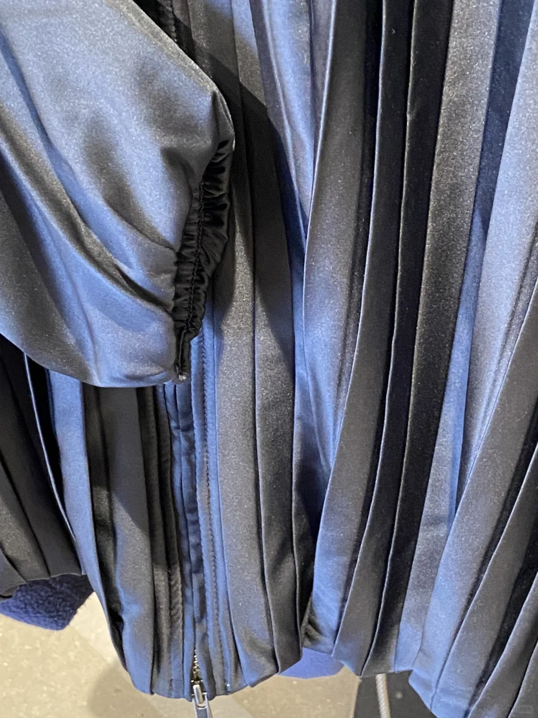 Nike Swoosh 立领休闲夹克外套 黑色 女款