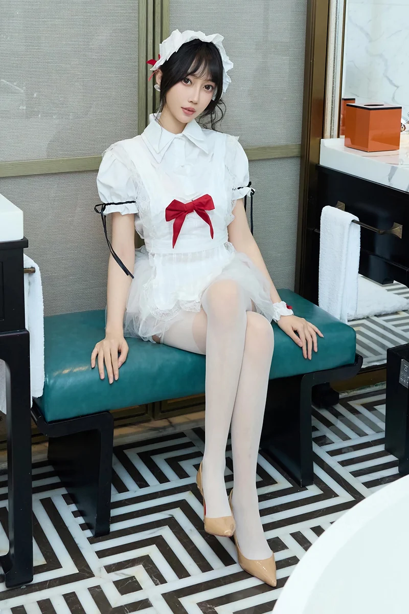 今日是甜度爆表的女仆小甜豆