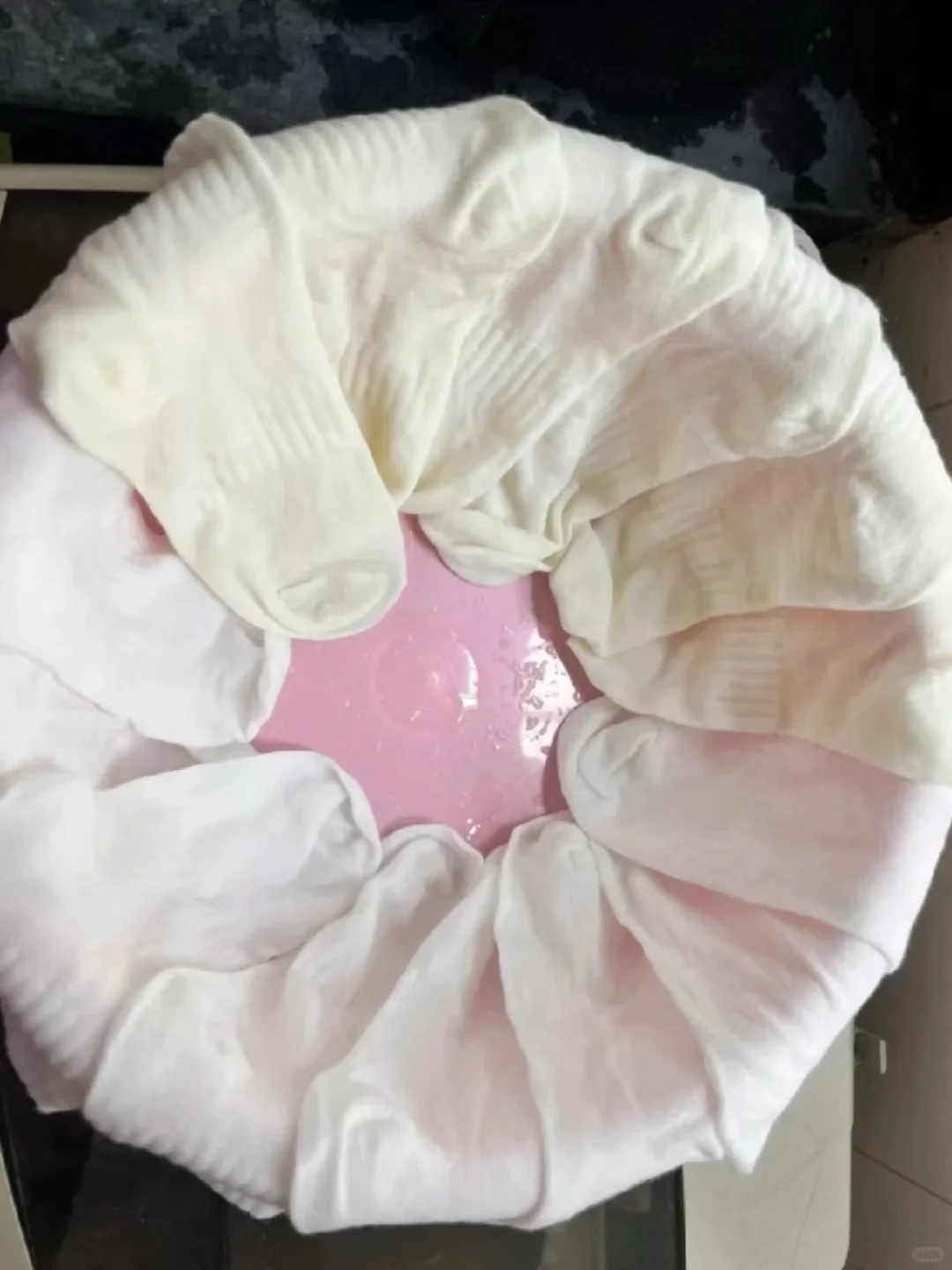 女大学生800米后的袜子…