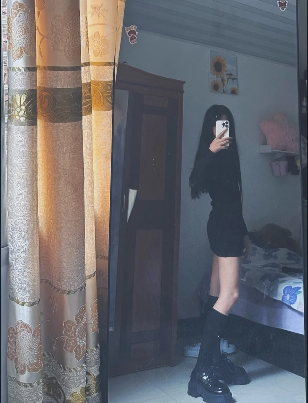 过膝袜VS小腿袜