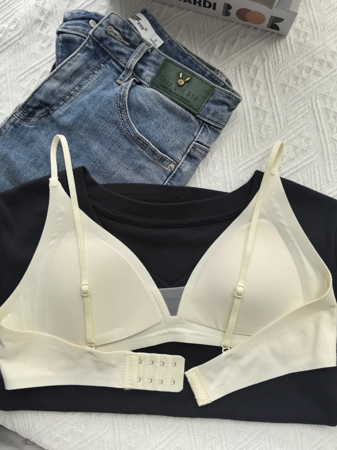 小胸拍照没曲线？这件内衣让氛围感疯涨！