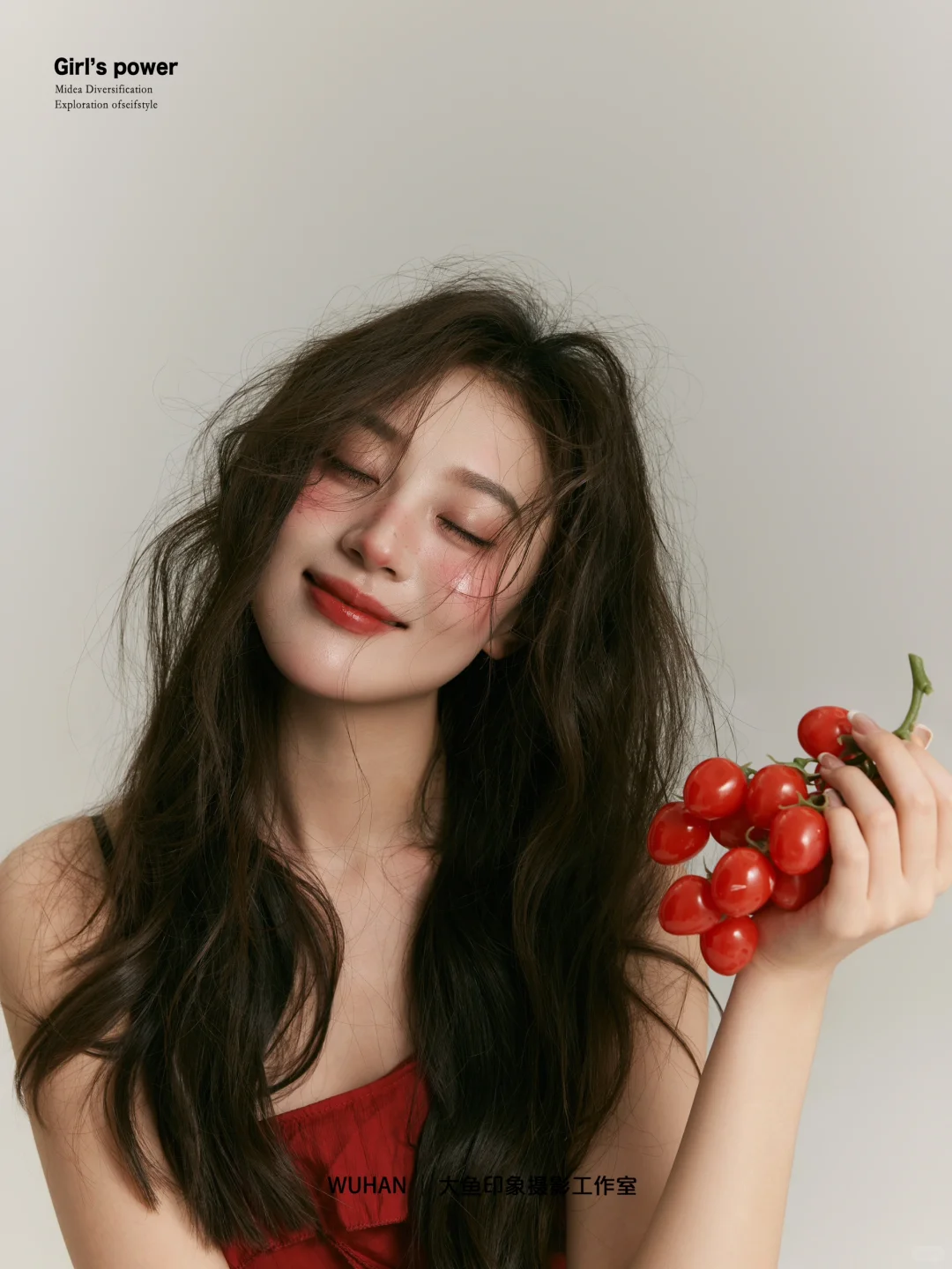 🍅•ᯅ•🍅 最喜欢番茄啦！夏日韩系少女肖像