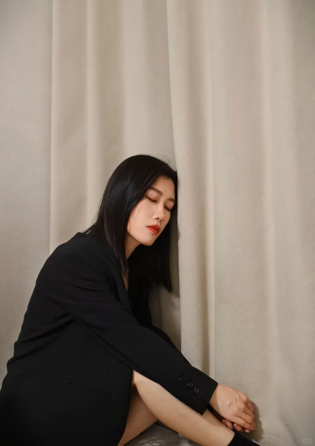 孤独的，也是自由的