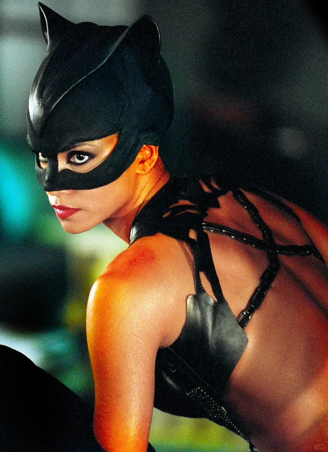 对比四代猫女，安妮·海瑟薇依然最顶！