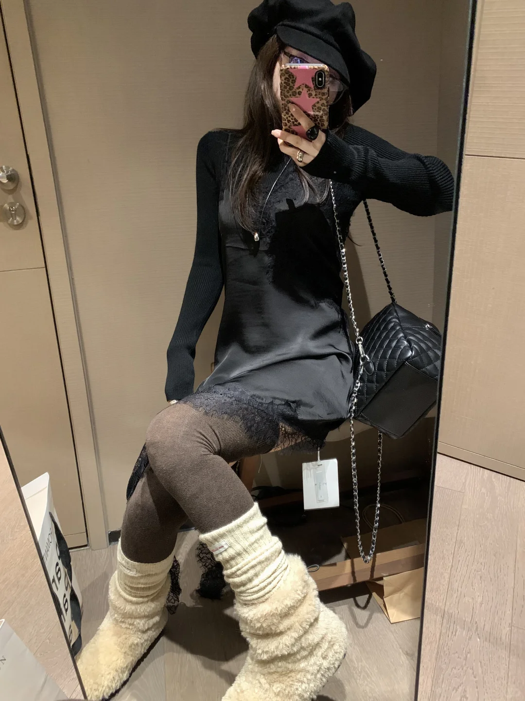 搭配小心机💫韩系小女人，吊带蕾丝缎面裙