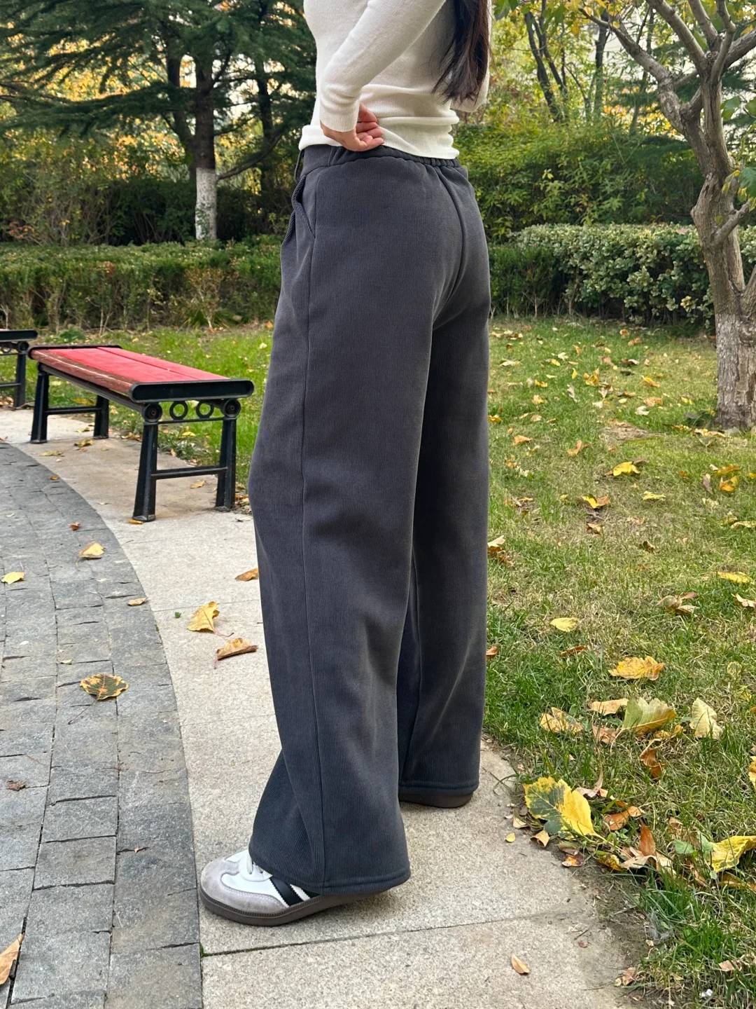 这个秋冬焊在腿上的灯芯绒裤子！巨🐮