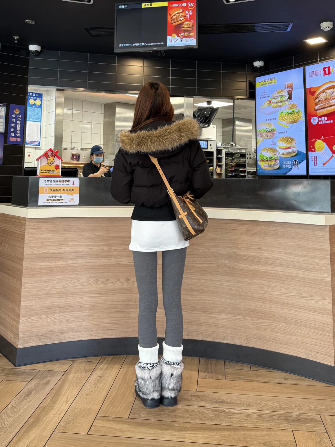 麦当当看到的…打底裤➕包臀裙真的不会尴尬吗