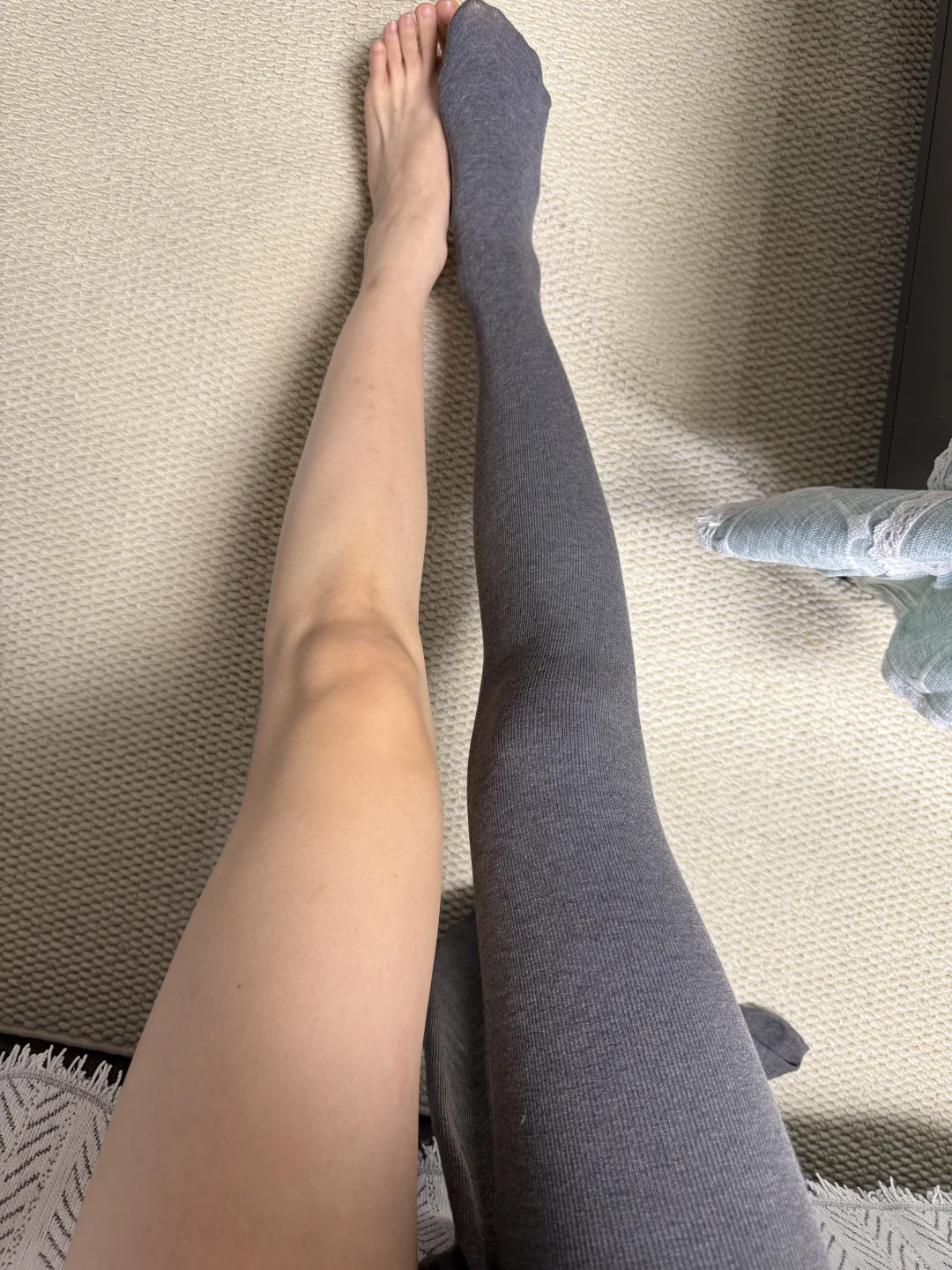 补一下我昨天上身打底裤的细节图❛˓◞˂̵✧⭐️