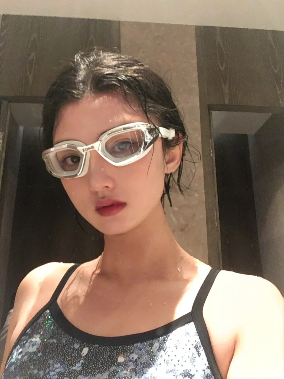 学游泳先喝两斤水