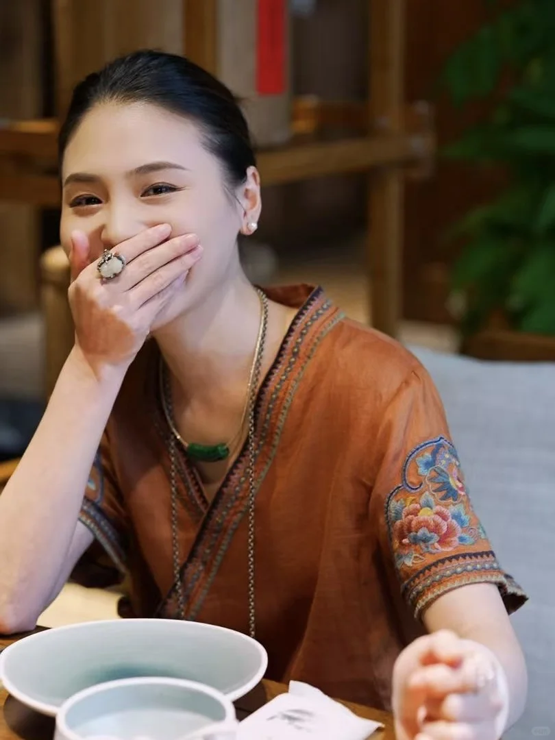 终于找到！会呼吸的100%亚麻旗袍裙啦🌼