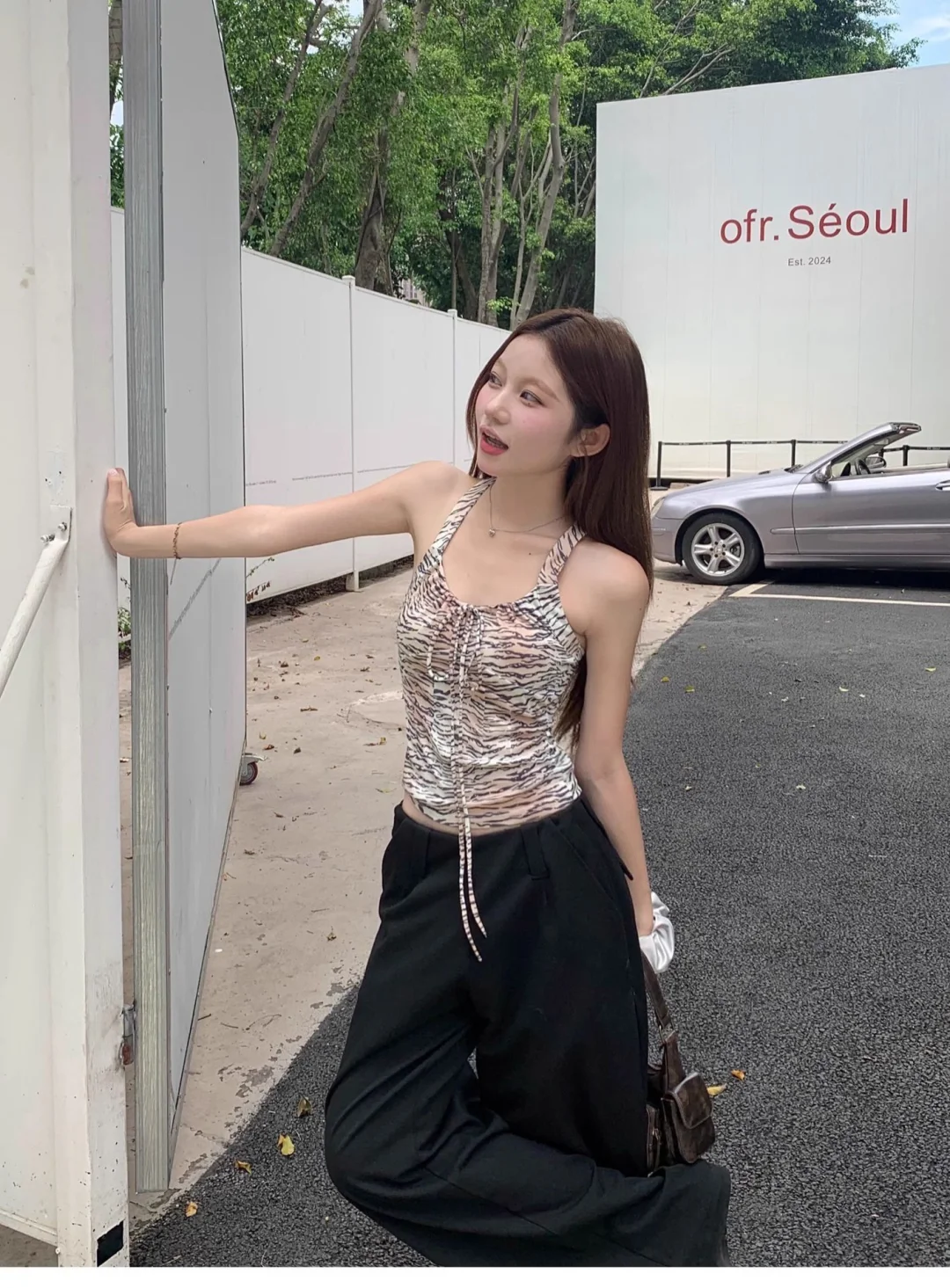 无敌的豹纹吊带背心🎽