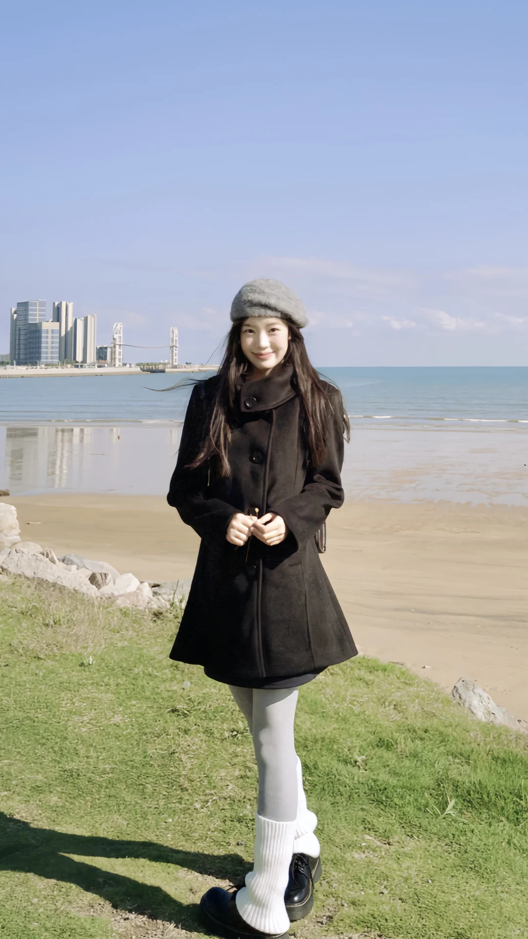 黑色大衣-秋冬海边🌊氛围感的神～