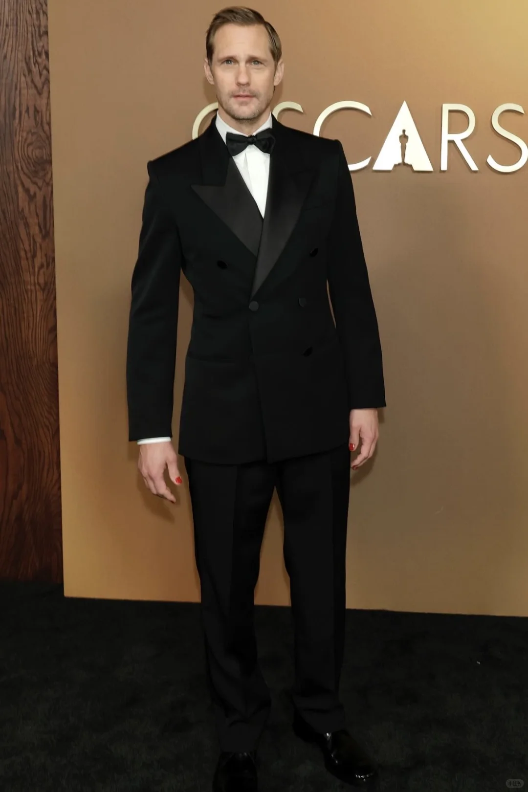 洲长奖红毯上的老牌绅士和好莱坞新生代少年