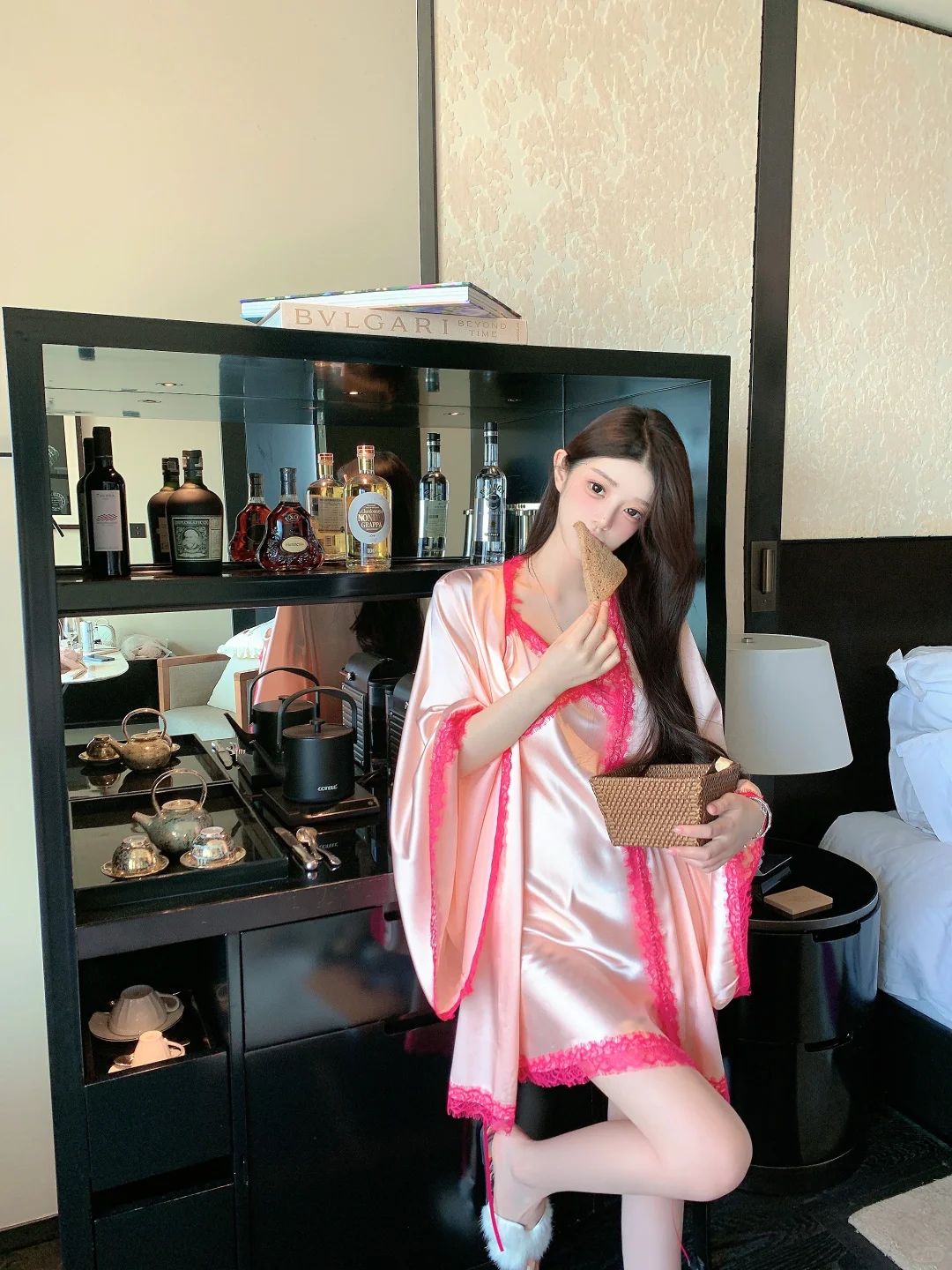 好温柔💗这件玫色睡裙也太嗲了！