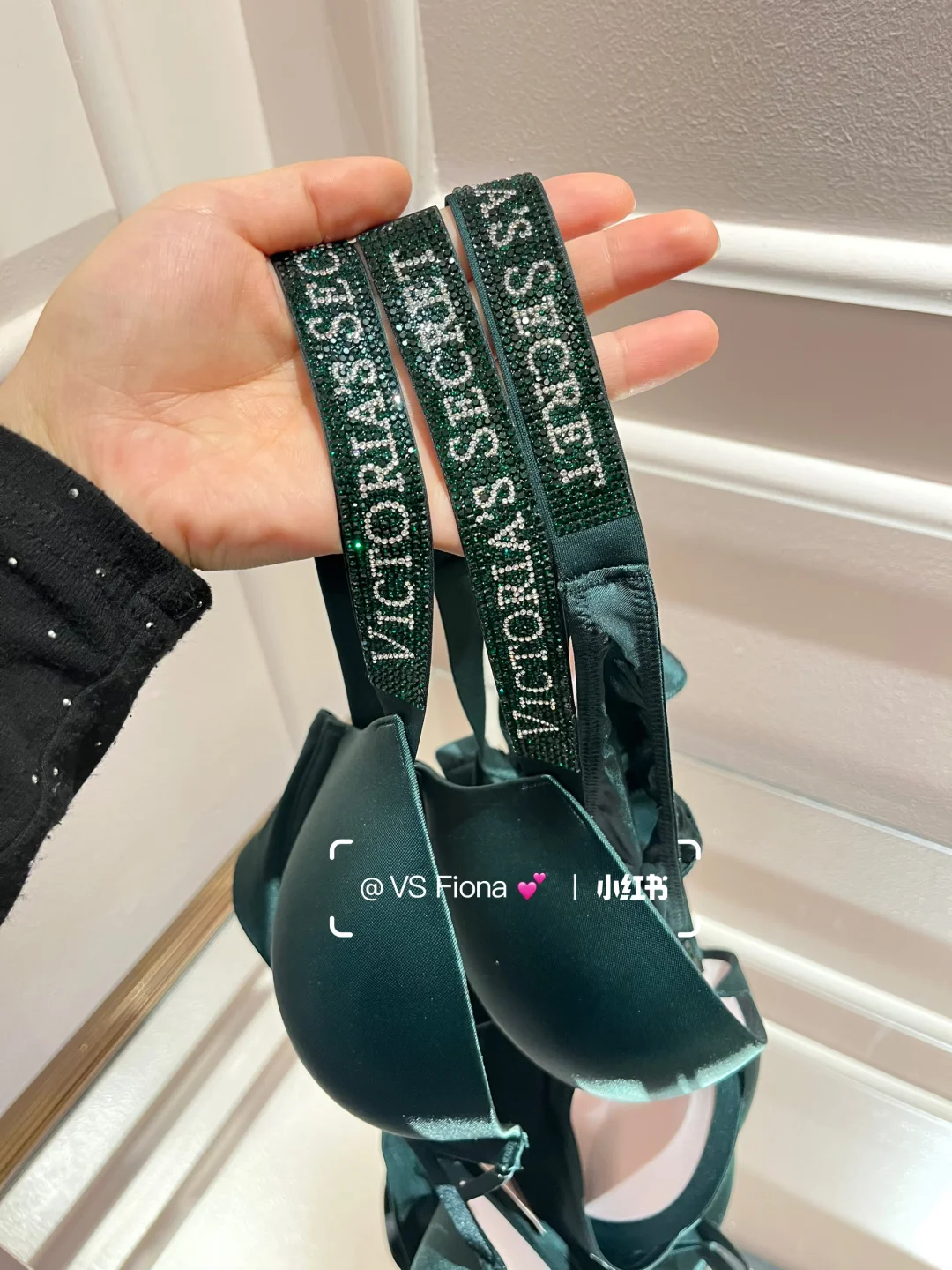 维密｜holiday 清冷感十足的松林绿💚