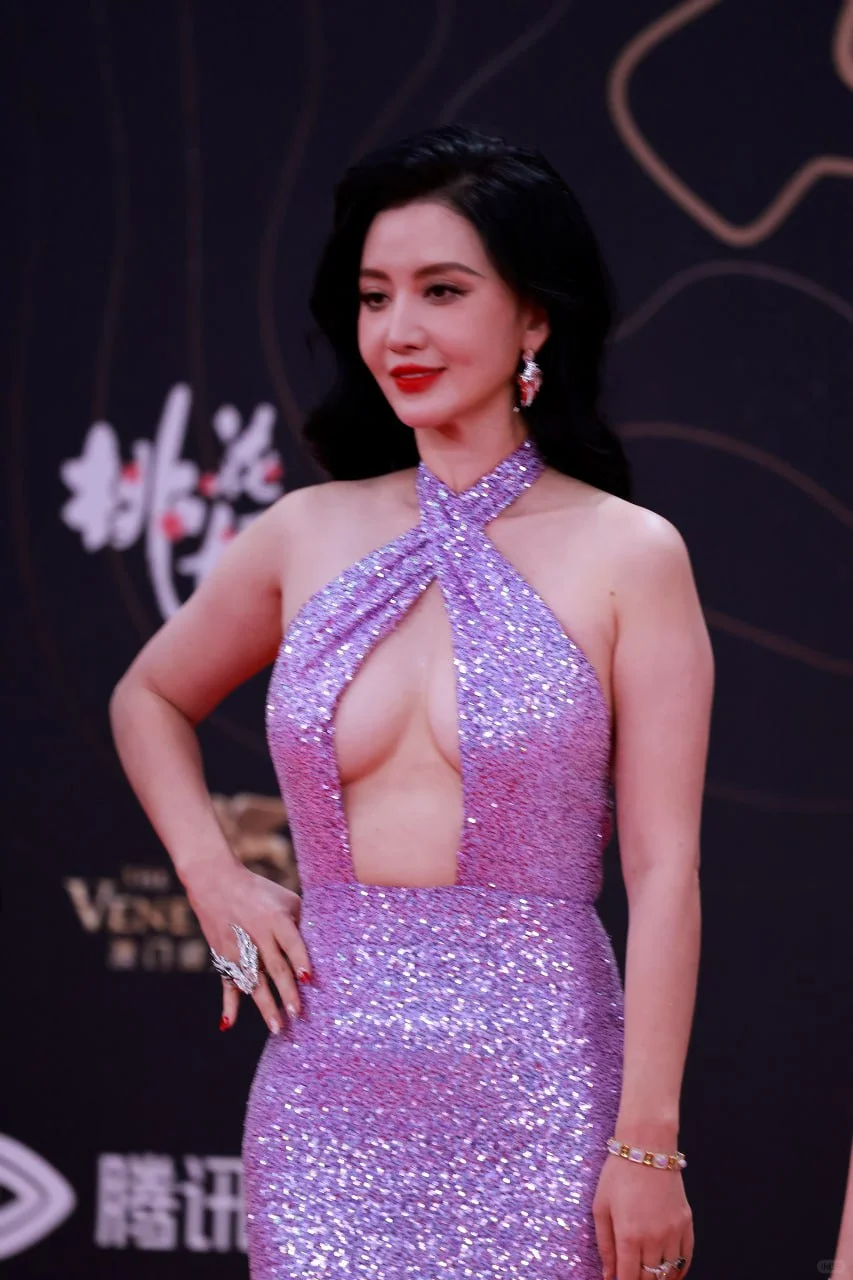 张萌，热辣滚烫有感