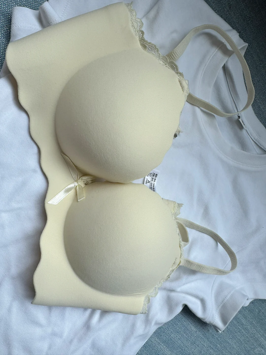 小胸显大，聚拢神器，不漏bra，太好穿了❗️❗️