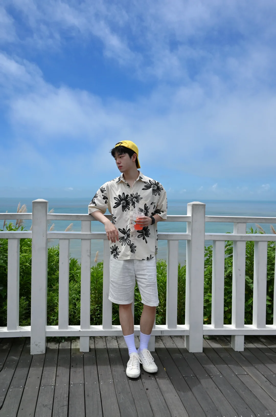 🌊海边穿搭｜被问爆的3套夏日松弛感Look