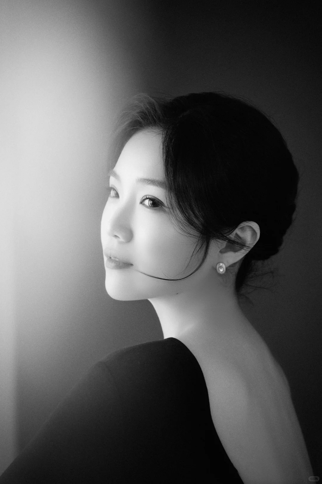 三十岁 我爱我的凹陷和棱角