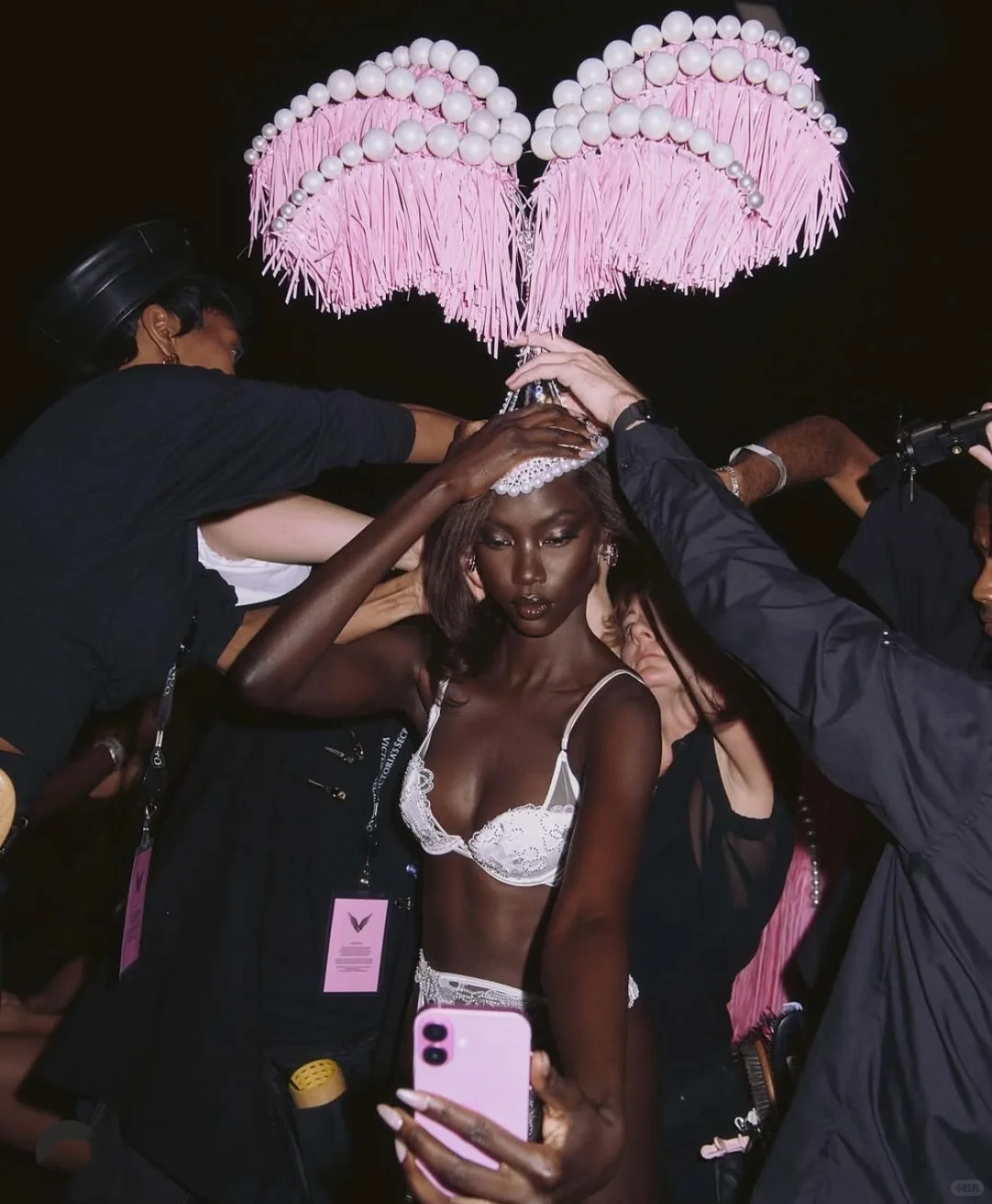 维秘2025｜VSFashionShow 后台