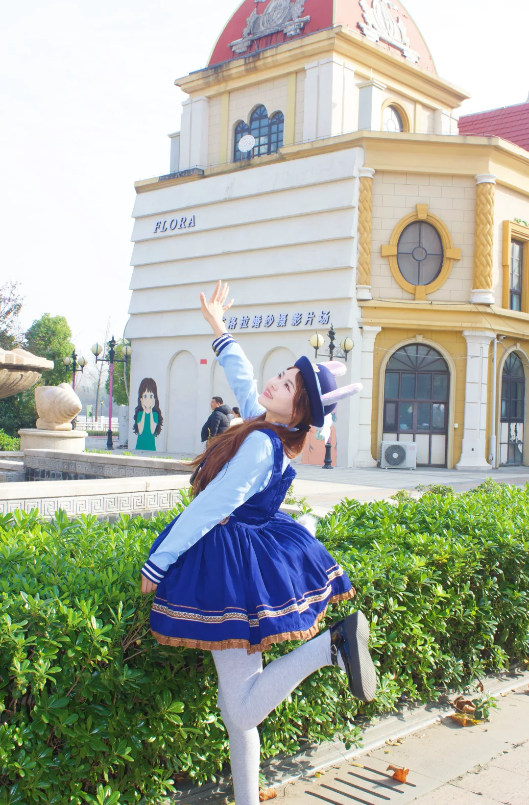 兔子警官朱迪拍照📸