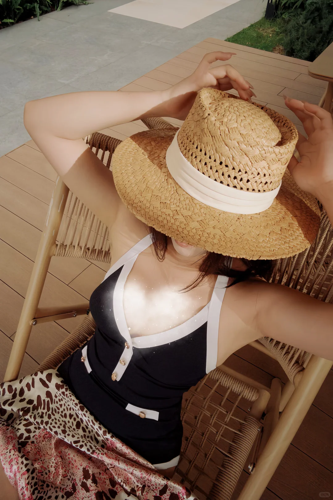 当小香风的撞色边遇上老钱