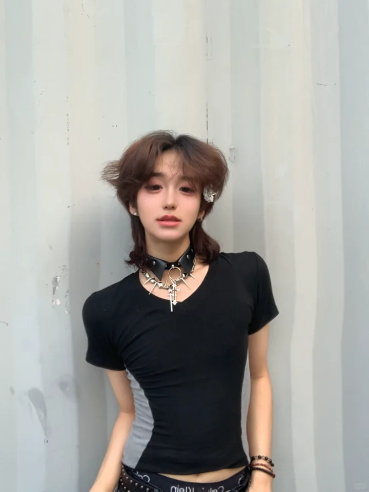 猜猜头上戴的是什么