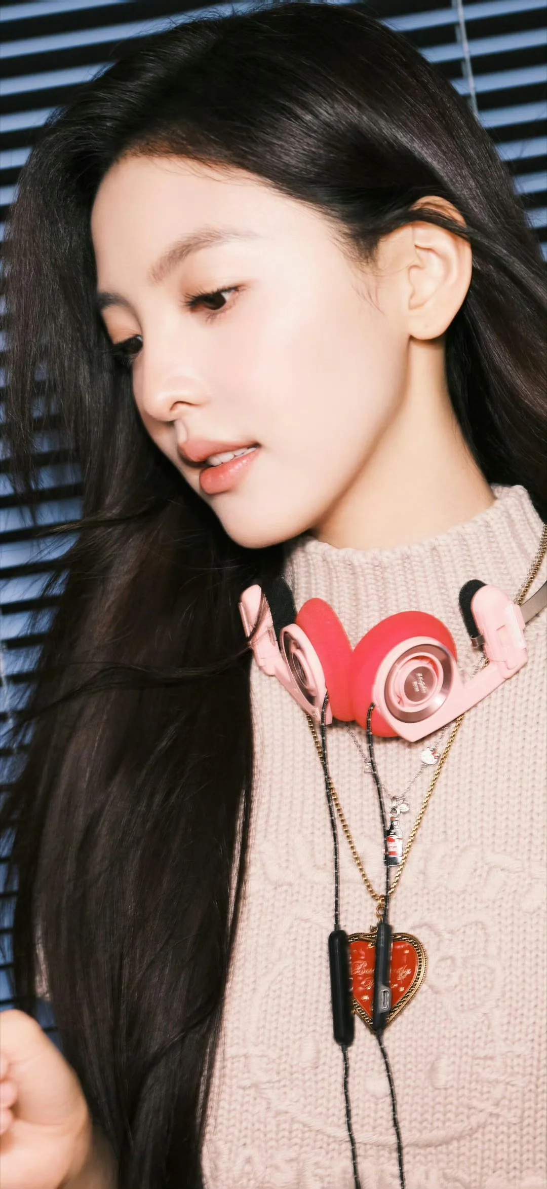 🚨警告！章若楠壁纸太绝