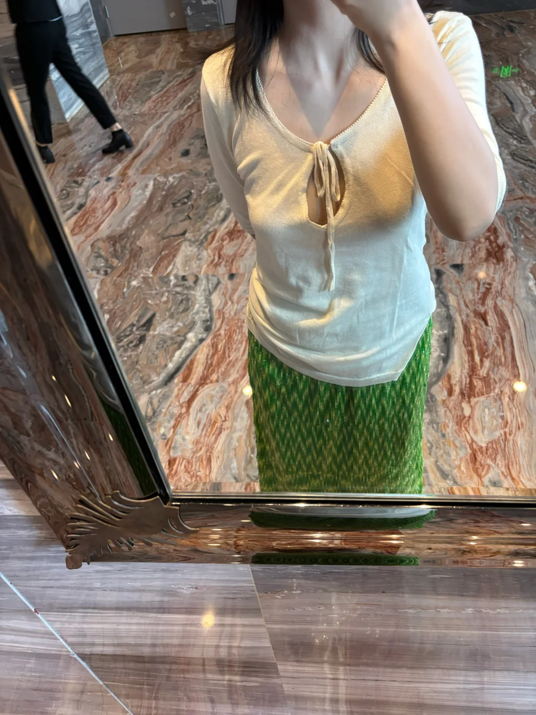 我是比他大三岁的轻熟女.