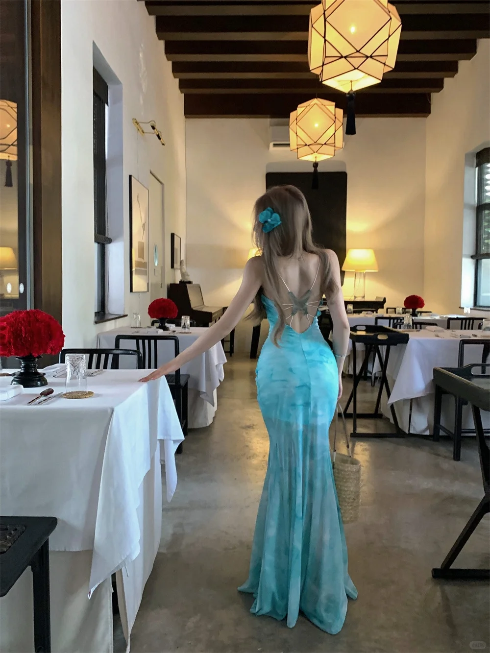 一眼就沦陷的浅蓝色鱼尾裙~👗