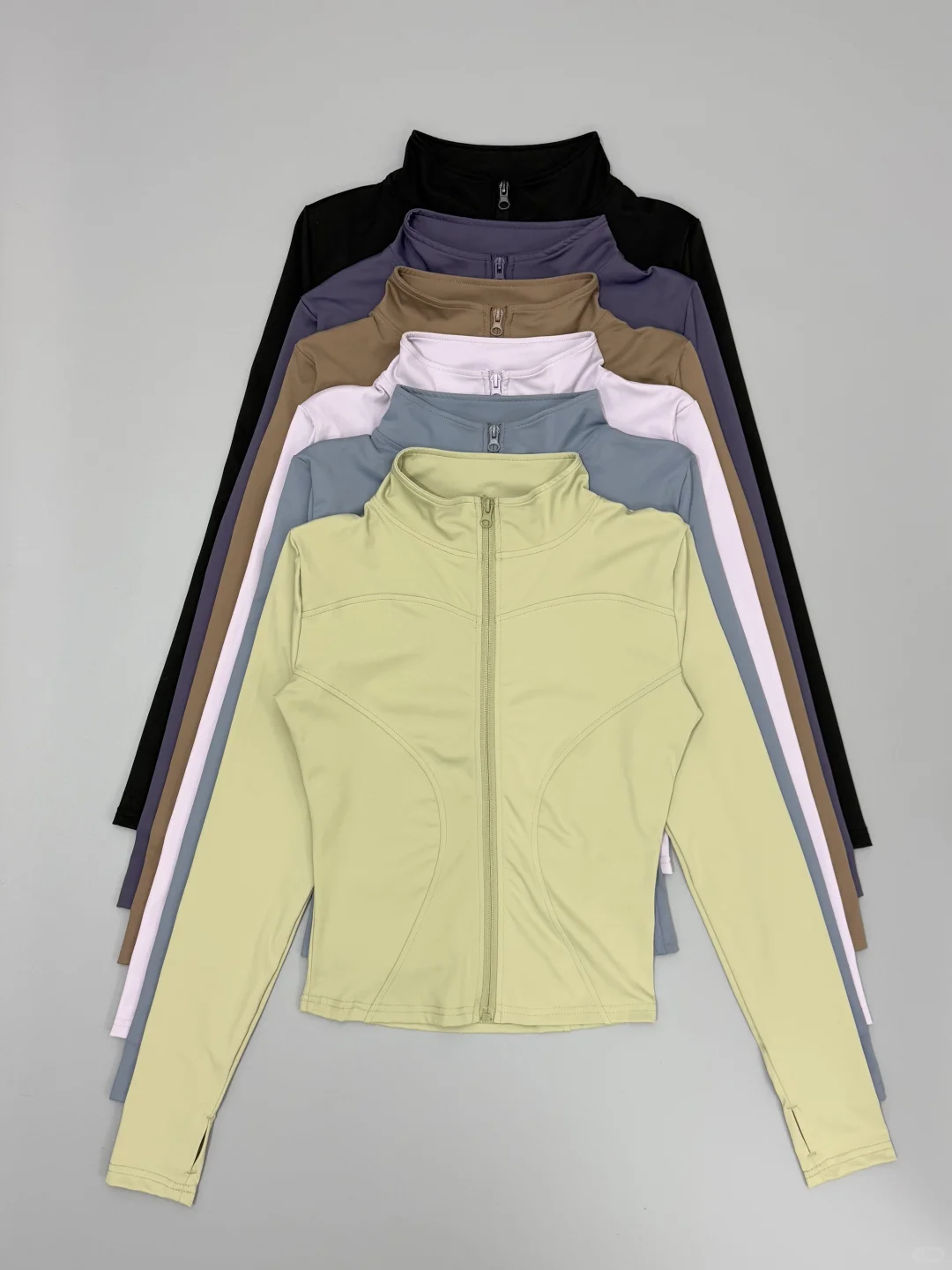 显白显瘦双在线！这款瑜伽服舒适感绝了！