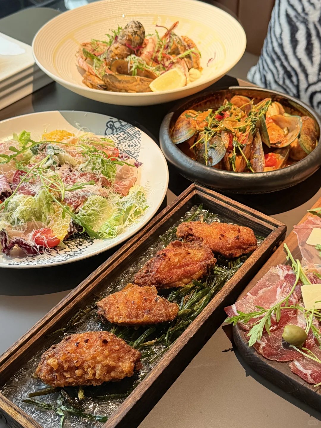 高定微醺浪漫💕奢华与野性的碰撞