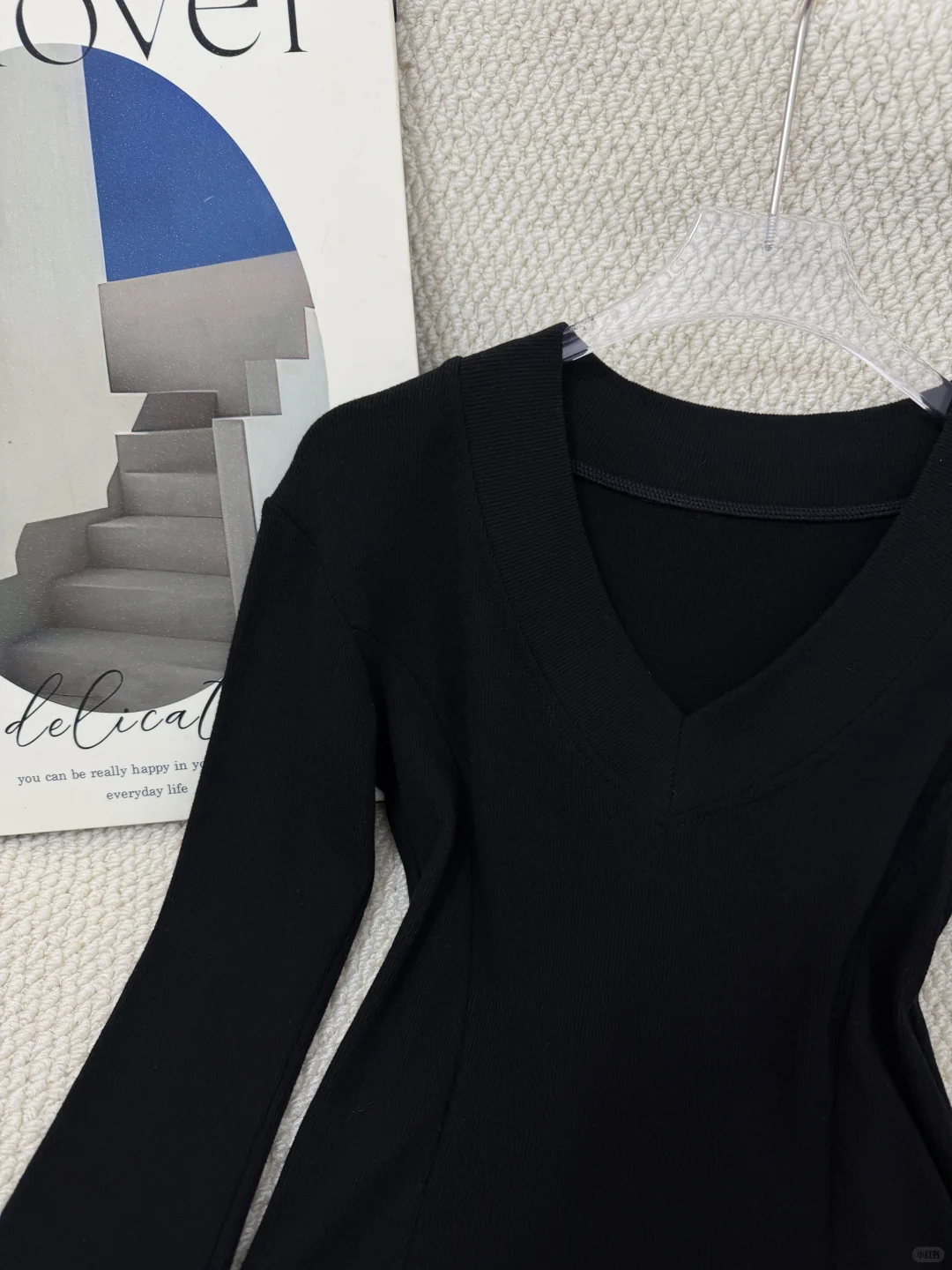 好喜欢这件小上衣！穿出来直角肩的感觉！！