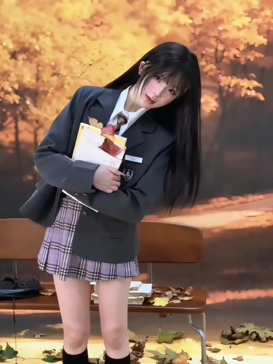 存一些ins风秋冬落叶拍照姿势🍁赣州写真