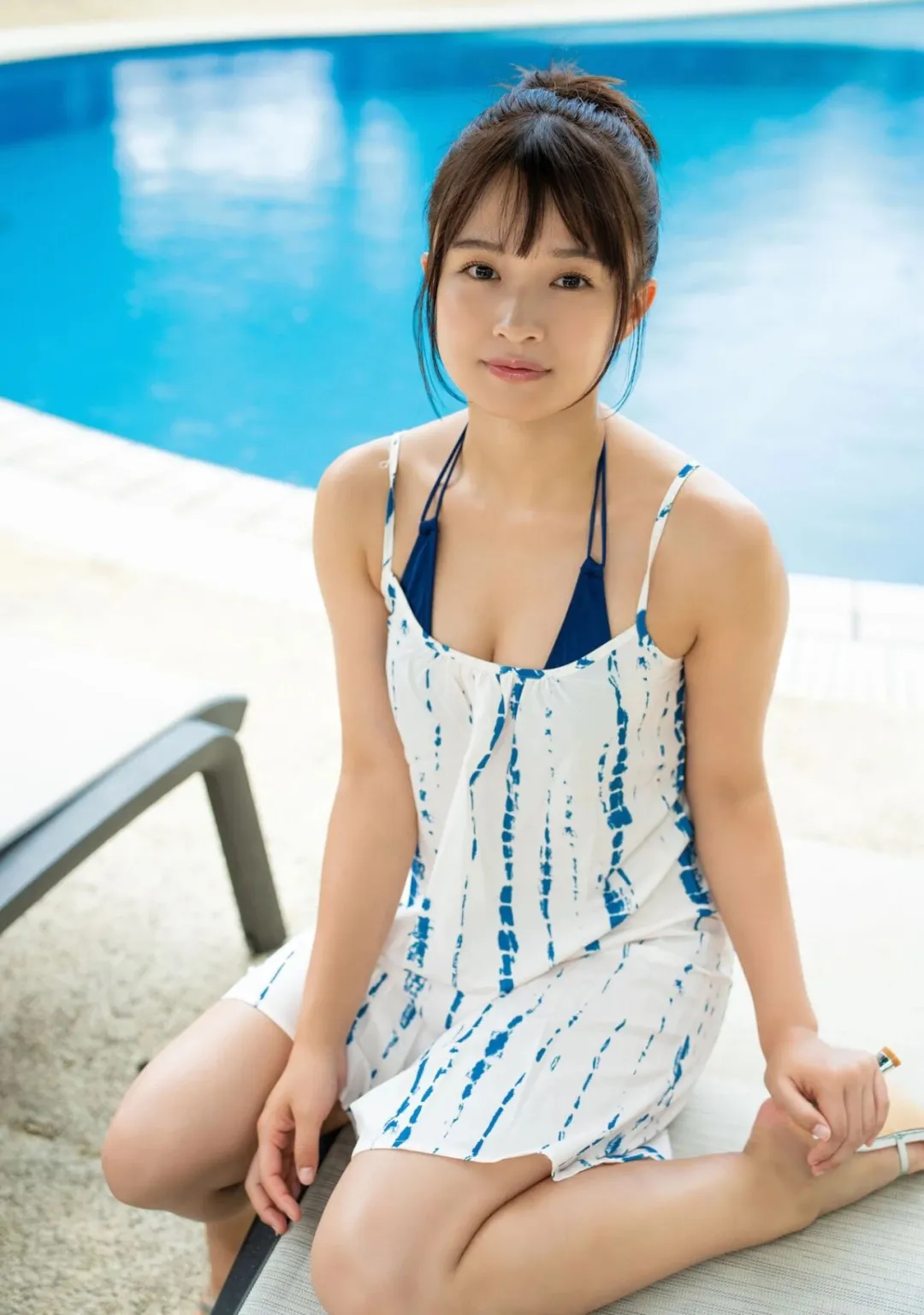 百川晴香写真集 はるか南西にて