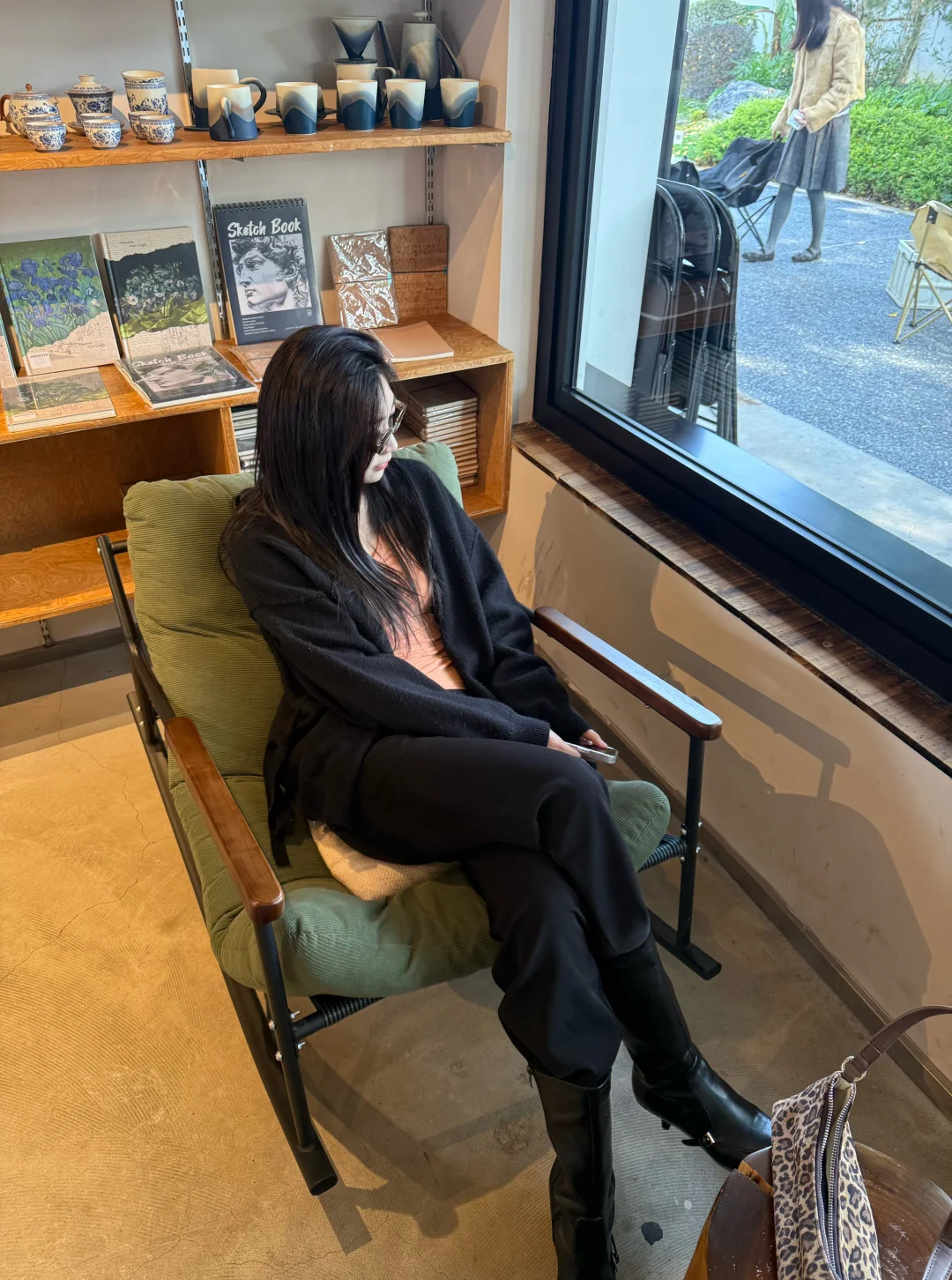 这种穿法真的帅啊啊啊！黑色辣妹🔥