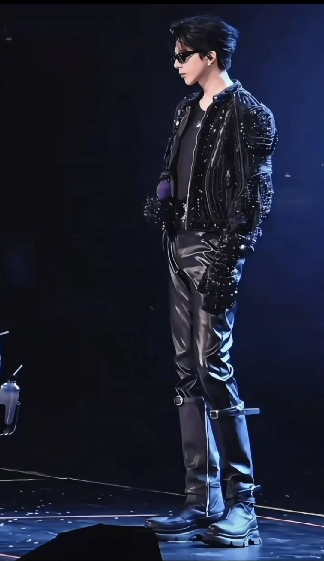 这身材真的太漫画了