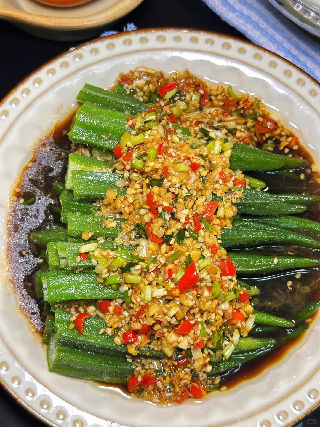 晚餐｜猪蹄炖黄豆 竹笋炒肉丝 凉拌秋葵