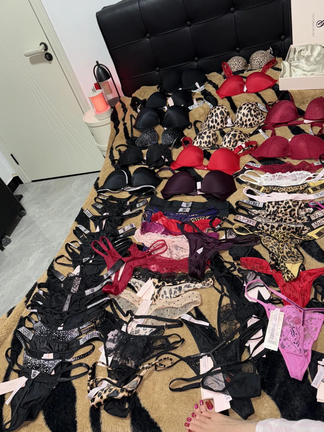 维秘的广告费来结一下吧