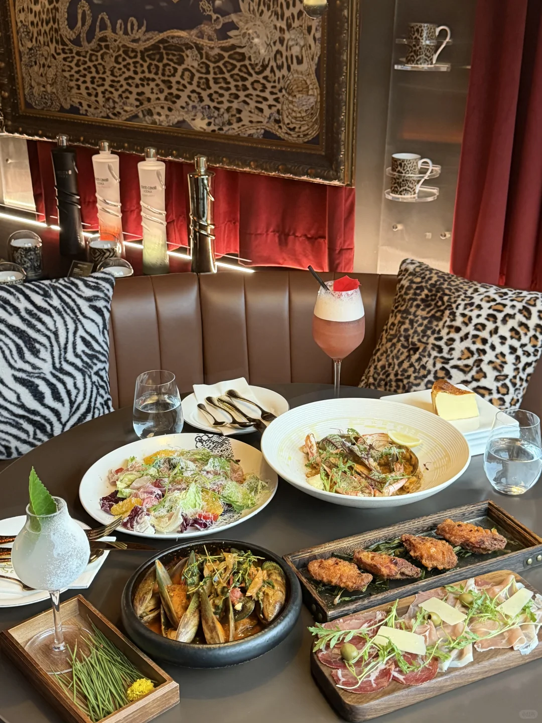 高定微醺浪漫💕奢华与野性的碰撞