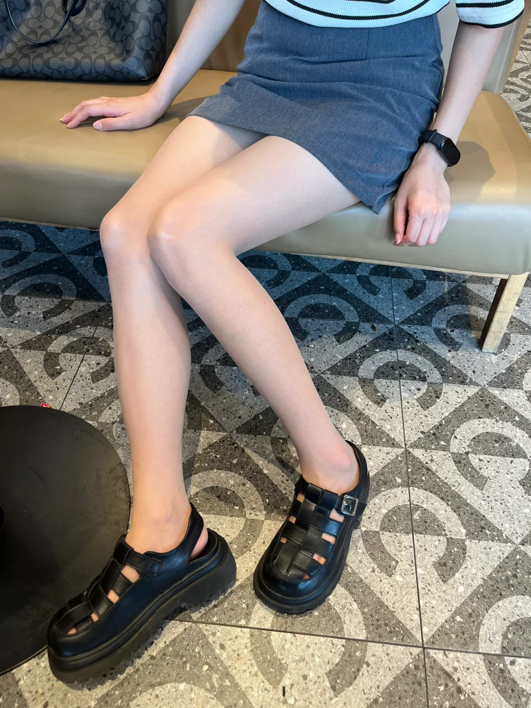 这样穿肉丝真的yyds！超自然的哇