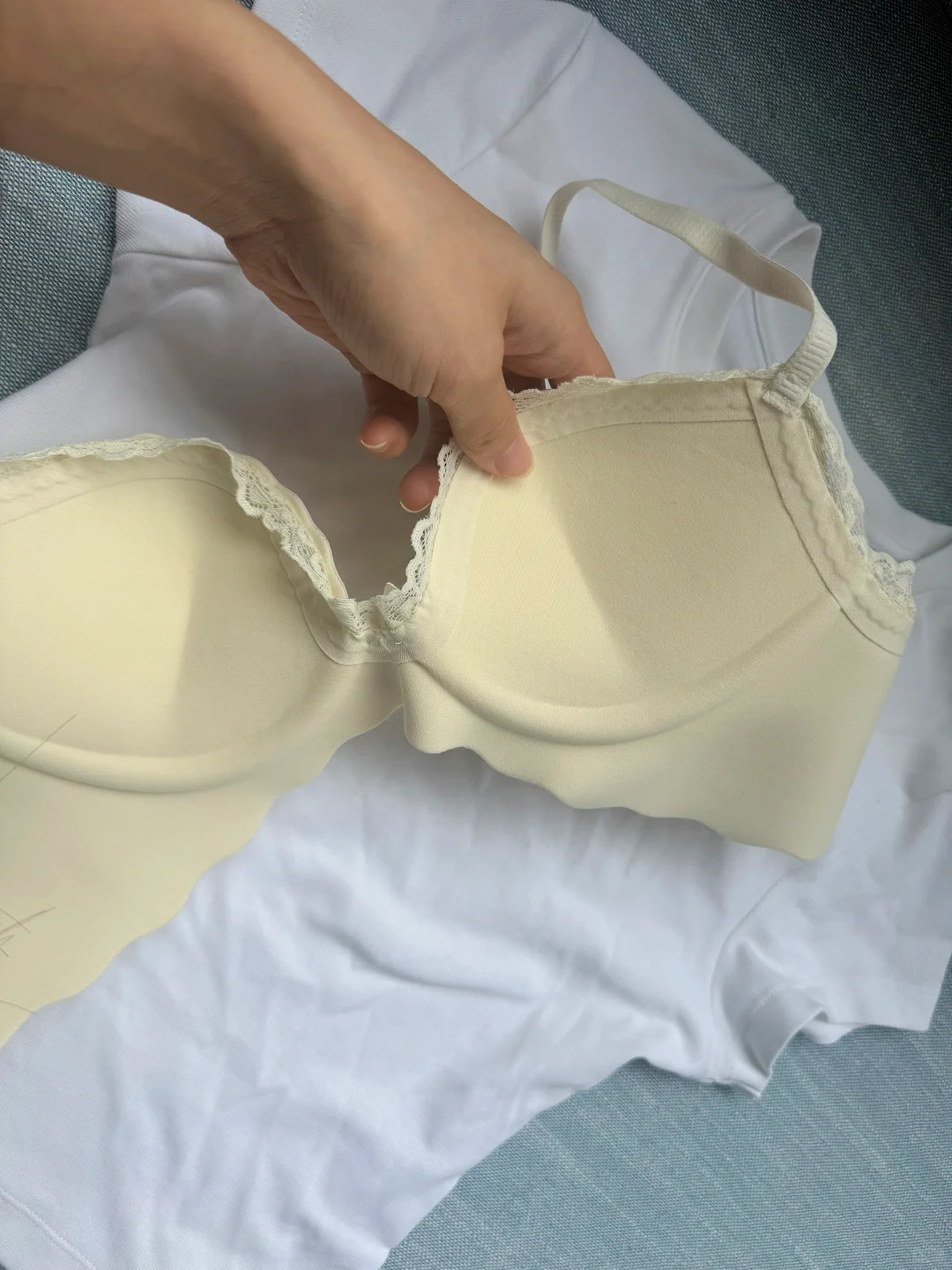 小胸显大，聚拢神器，不漏bra，太好穿了❗️❗️