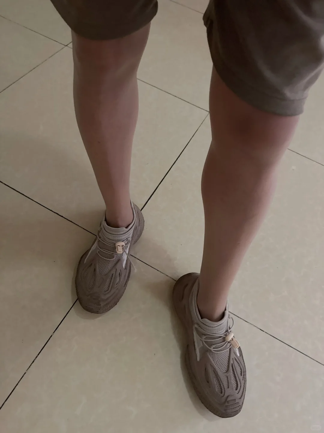 今天肉丝+短裤出行